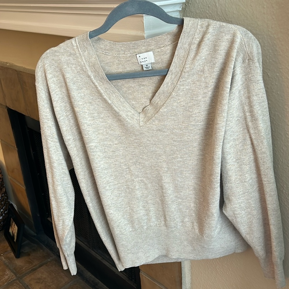 Tan V Neck Slight Crop Thin Sweater